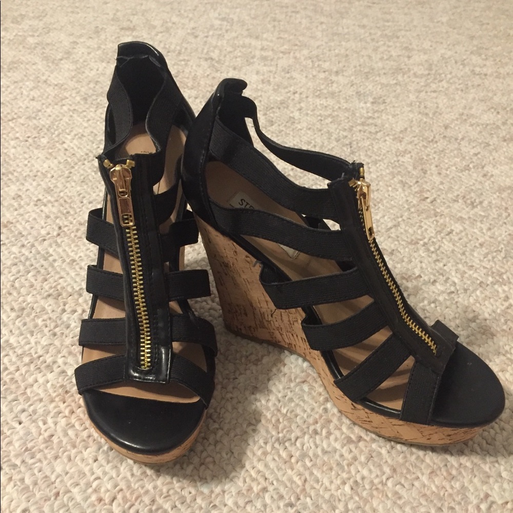 Steve Madden Wedges!!